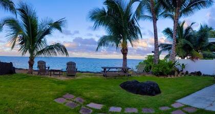 Modern Oceanfront North Shore House, w/ AC & volleyball net, near Kualoa Ranch