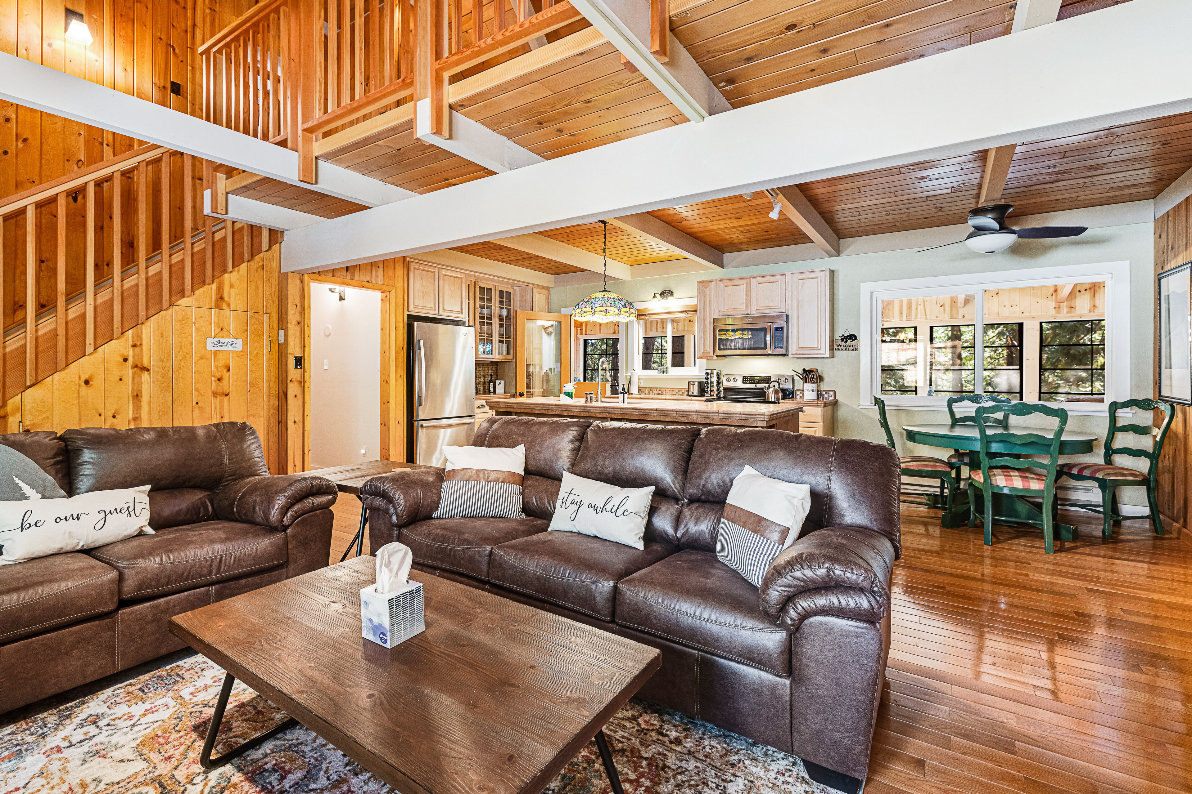 Spacious & rustic family vacation home near skiing & parks with fireplace & W/D