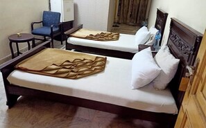 Laptopgeeigneter Arbeitsplatz, kostenloses WLAN