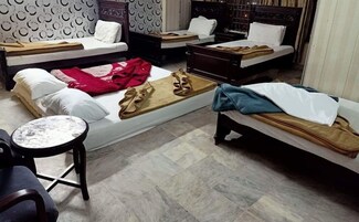 Espacio para trabajar con un portátil y wifi gratis