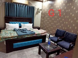 Double Room | 1 bedroom, laptop workspace, free WiFi