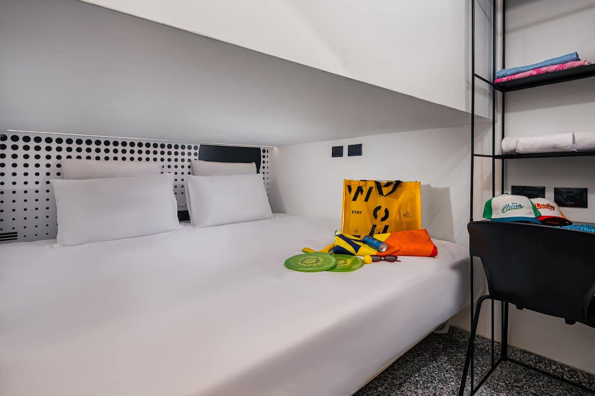 King Pod Down | Een kluis op de kamer, gratis wifi, beddengoed