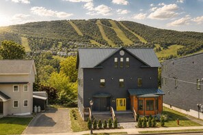 Exterior - Modern Mountain Retreat | Near Hunter (Lanesville)