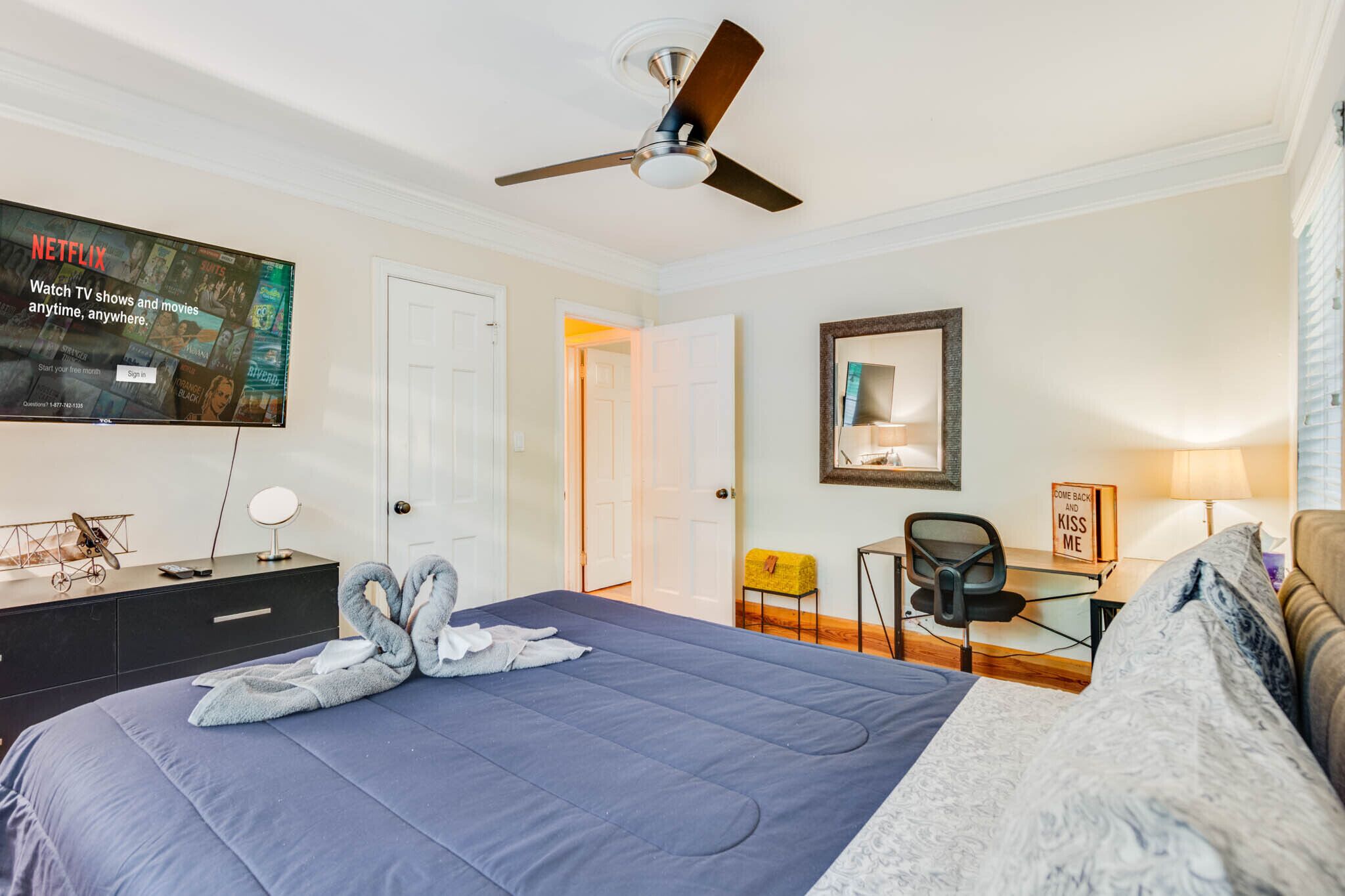 Stunning ATL 5BDR home near Emory Sleeps 12