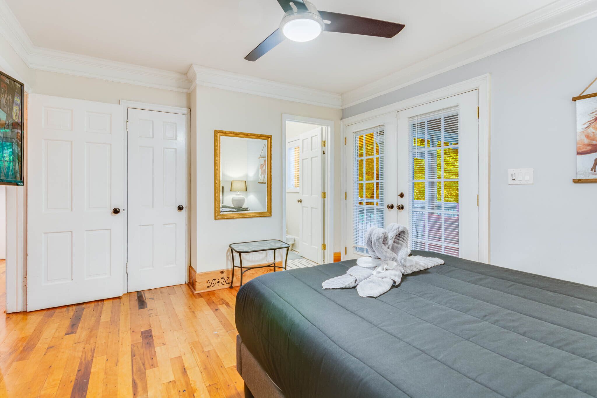 Stunning ATL 5BDR home near Emory Sleeps 12