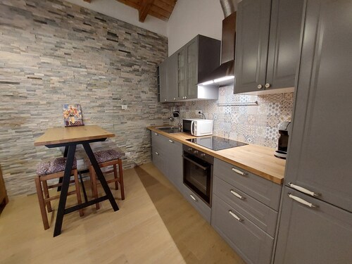 Downtown villa 3 bedrooms with 3 private bathrooms 5 min drive from beaches