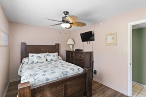 2 bedrooms, iron/ironing board, free WiFi, bed sheets - 🌴 Fifty Gulfside Corner Condo – 2BR/2BA with Wraparound Balcony & Dual Water Views - Indian Rocks Beach (Indian Rocks Beach)