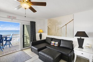 TV - 🐚 Beachfront Escape for Two – Gulf Views & Cozy Comfort 1BR/1BA  Sleeps 2  Fifty Gulfside – Indian Rocks Beach (Indian Rocks Beach)