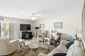 TV - 🌴 Intracoastal Views & Beachside Comfort – Spacious 2BR Condo 2BR/2BA  Sleeps 4  Fifty Gulfside – Indian Rocks Beach (Indian Rocks Beach)