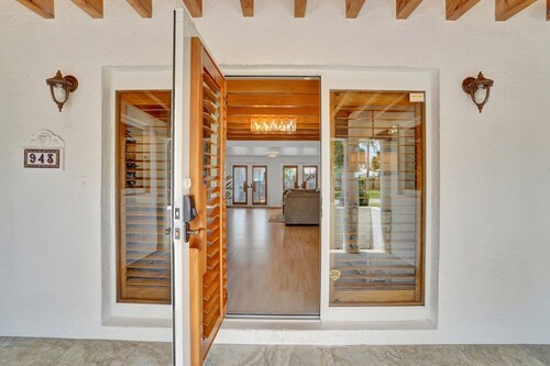 4BD House with Private Heated Pool