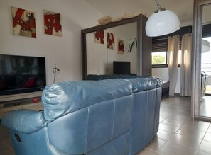 1 bedroom, desk, iron/ironing board, free WiFi - LOFT APARTMENT PANORAMIC VIEW (Saint-Pierre)