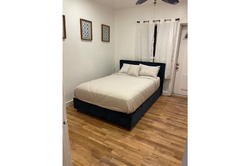 The House On The Hill with beautiful views of Williams