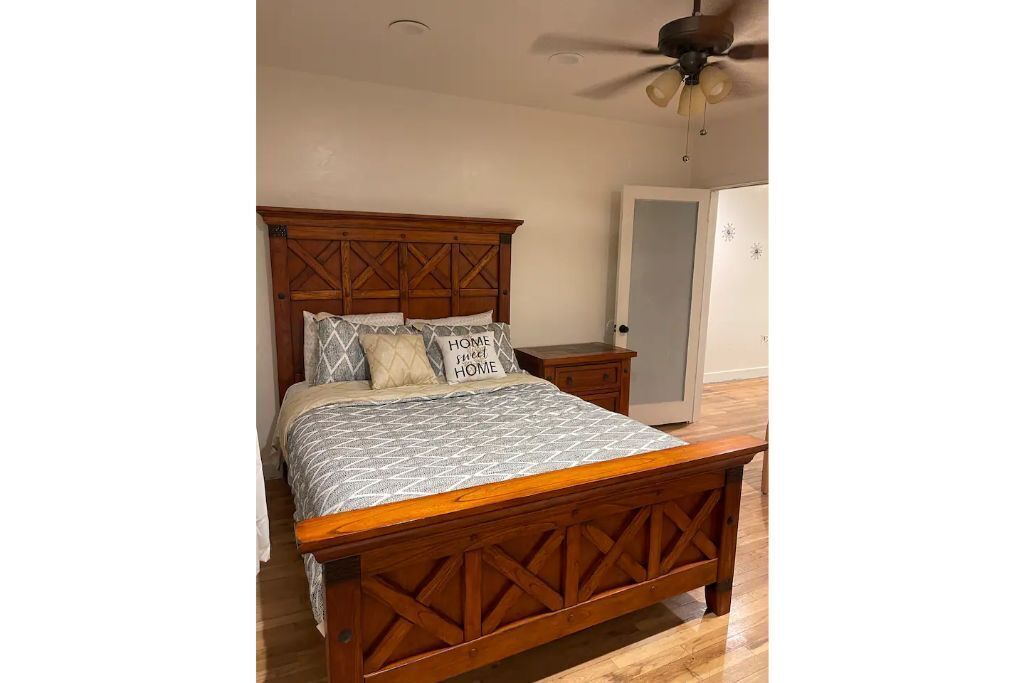 The House On The Hill with beautiful views of Williams