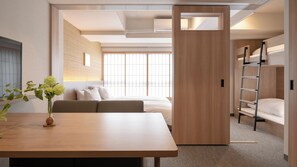 One-Bedroom Family Apartment(No shoes allowed)