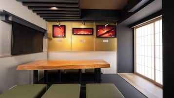 1 chambre, couette en duvet d'oie, coffres-forts dans les chambres