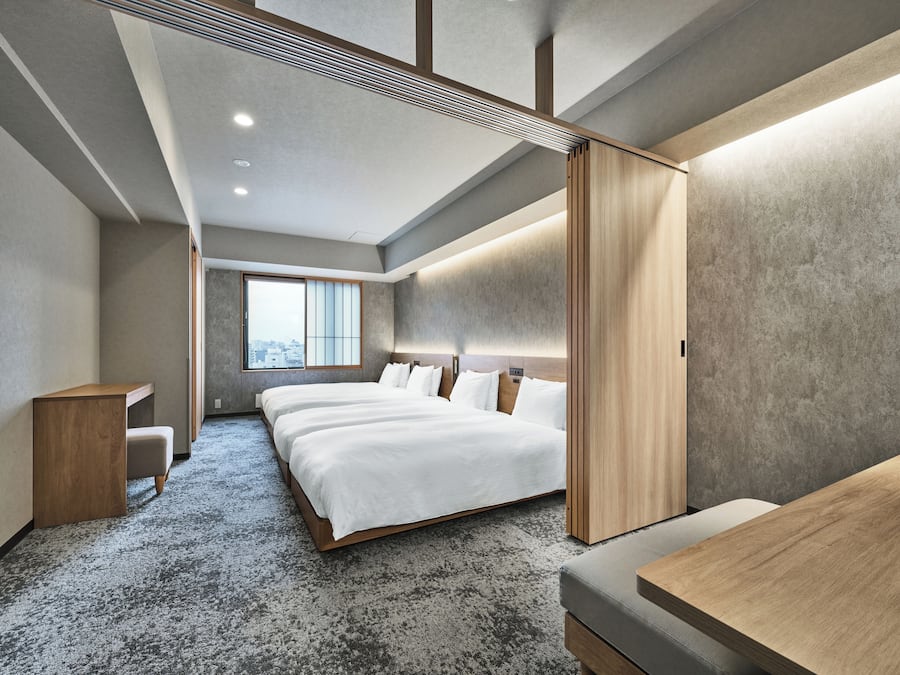 Down comforters, in-room safe, desk, laptop workspace