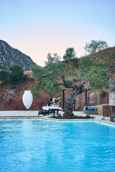 ECO HOTEL CUEVA DEL GATO