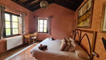 Habitació doble superior | Decoració individual, mobiliari individual i escriptori