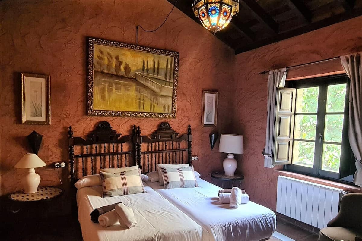 Standard Double Room | Individually decorated, individually furnished, desk, laptop workspace