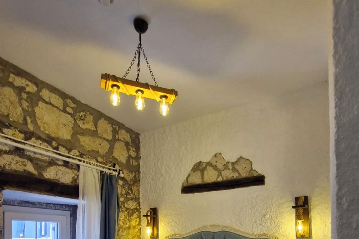 Seven Stars 7 | Literie de qualité supérieure, minibar, décoration personnalisée