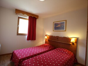 1 bedroom