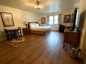 Strykejern/-brett, wi-fi (inkludert) og sengetøy