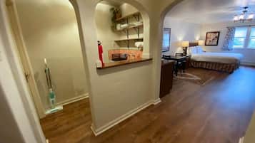 Strykjärn/strykbräda, gratis wi-fi och sängkläder