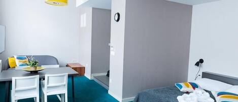Deluxe Apartment | 1 bedroom, free WiFi, bed sheets