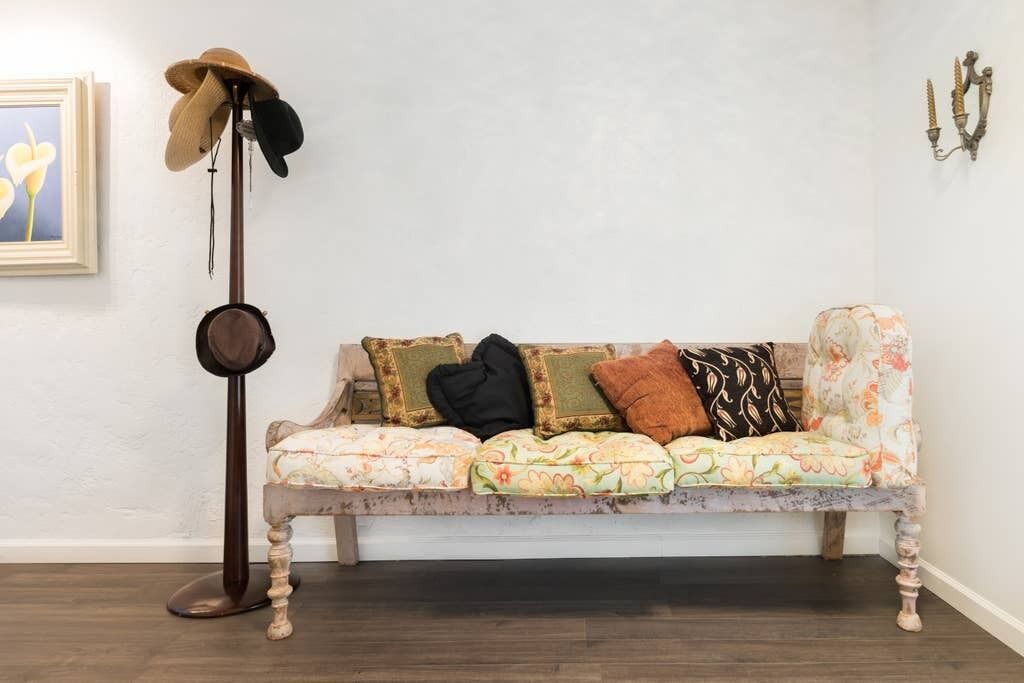 Spacious, sunny house is located on top of the hill in posh Fairmont Heights