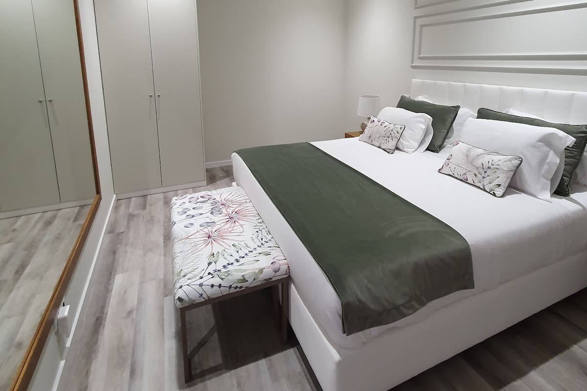 Studio, Pool View | In-room safe, soundproofing, iron/ironing board, free WiFi