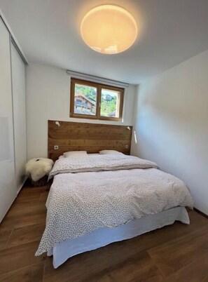 1 chambre, Wi-Fi gratuit, draps fournis