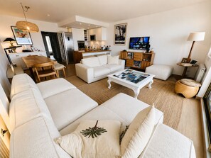 Smart TV, books, stereo, printers