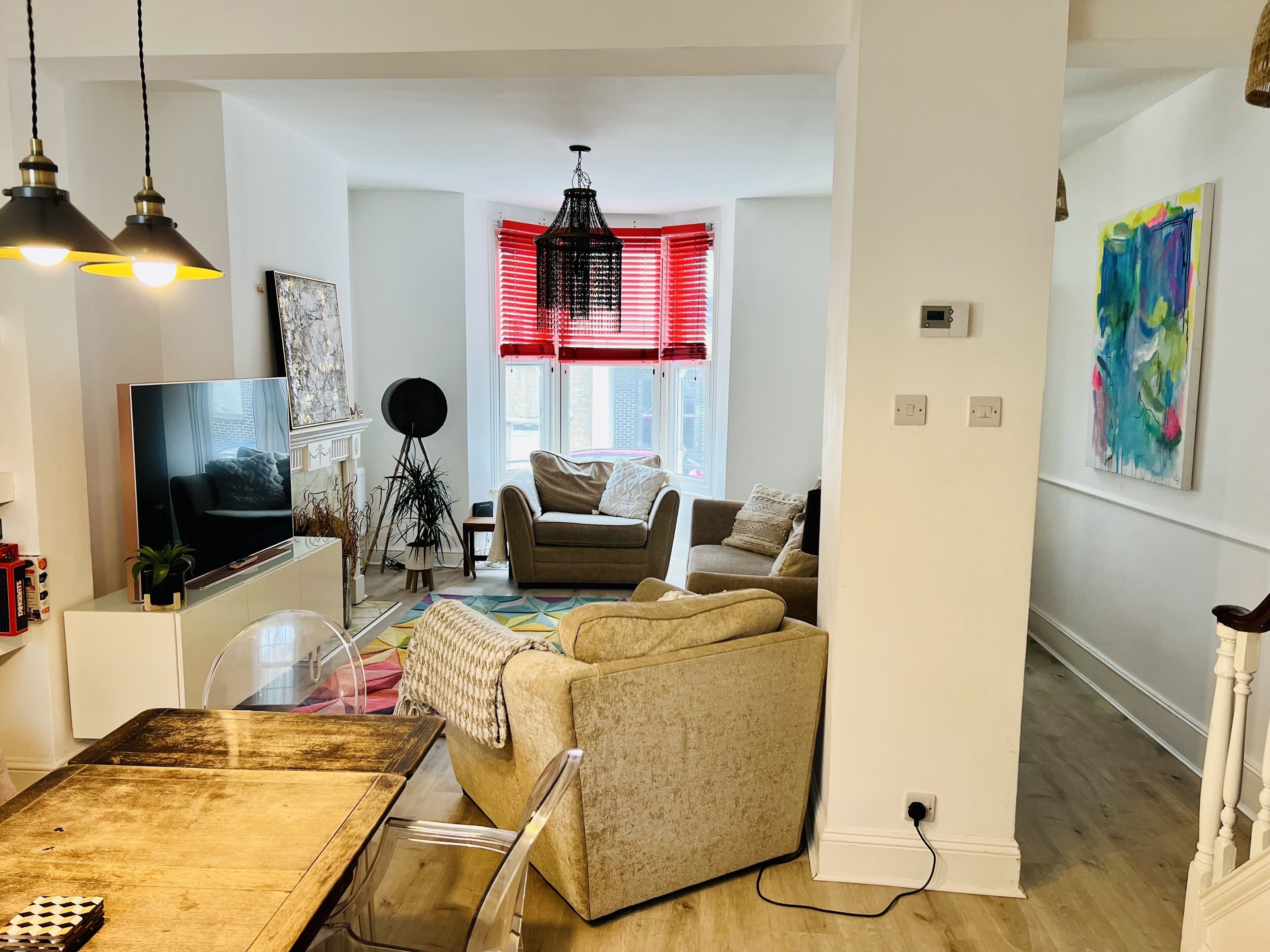 Central 3-bedroom Townhouse With Patio in Brighton