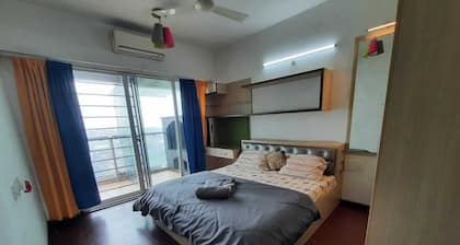 Staeg Skyline View 3bhk