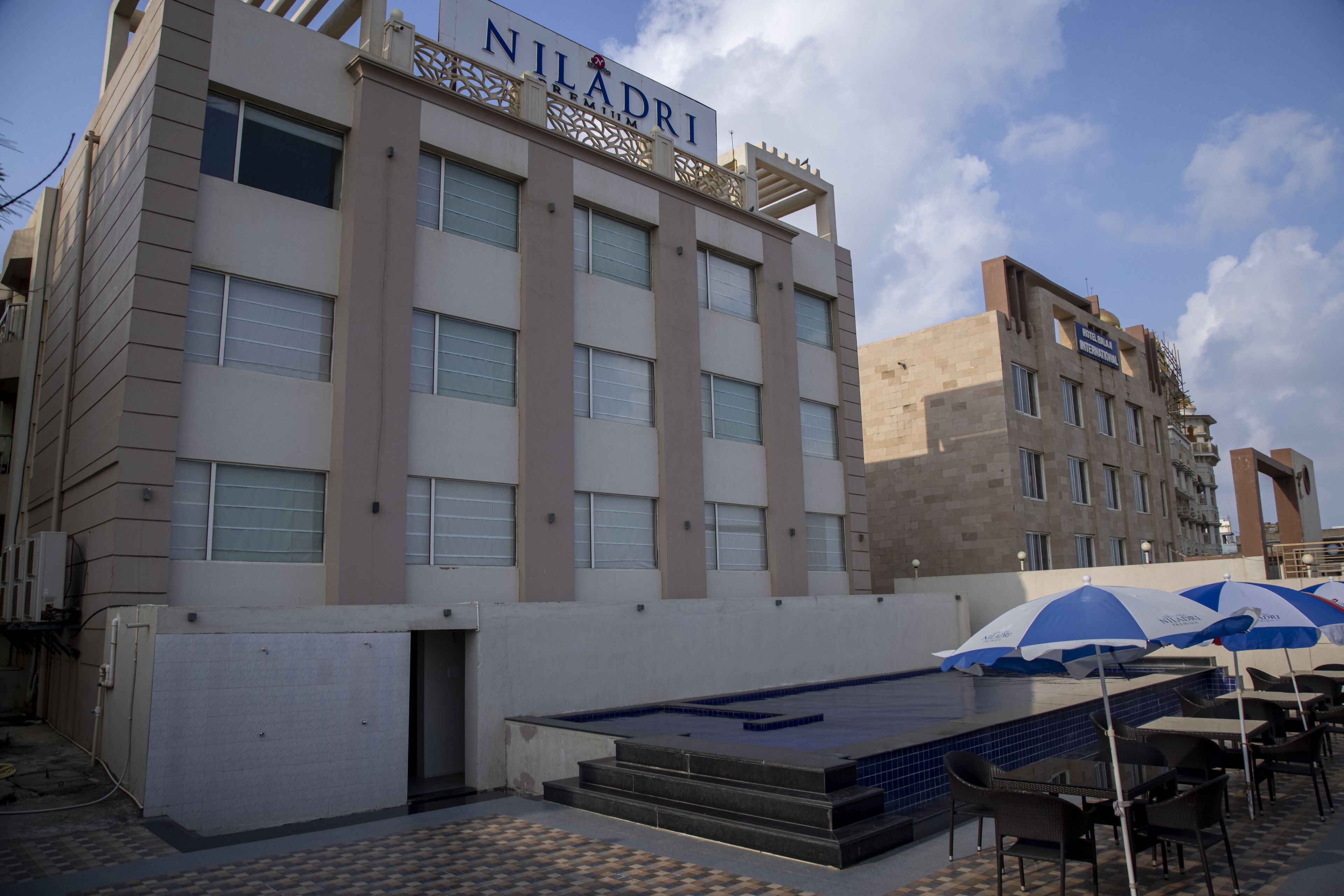 Mặt tiền nơi lưu trú