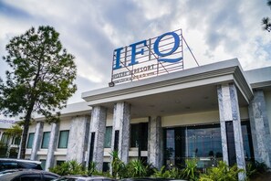 Front of property - IFQ Hotel & Resort Islamabad (Islamabad)