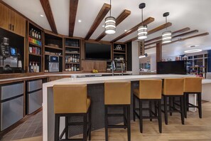 Bar (on property) - Hyatt Place Flagstaff (Flagstaff)