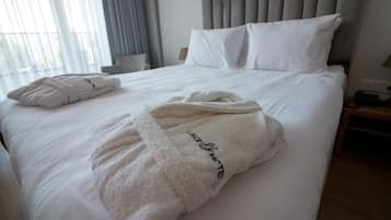 Superior Double Room | 1 bedroom, Egyptian cotton sheets, premium bedding, free minibar items