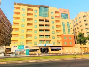 Exterior - Deluxe 1-bed Apartment With Balcony B&B (Dubai)