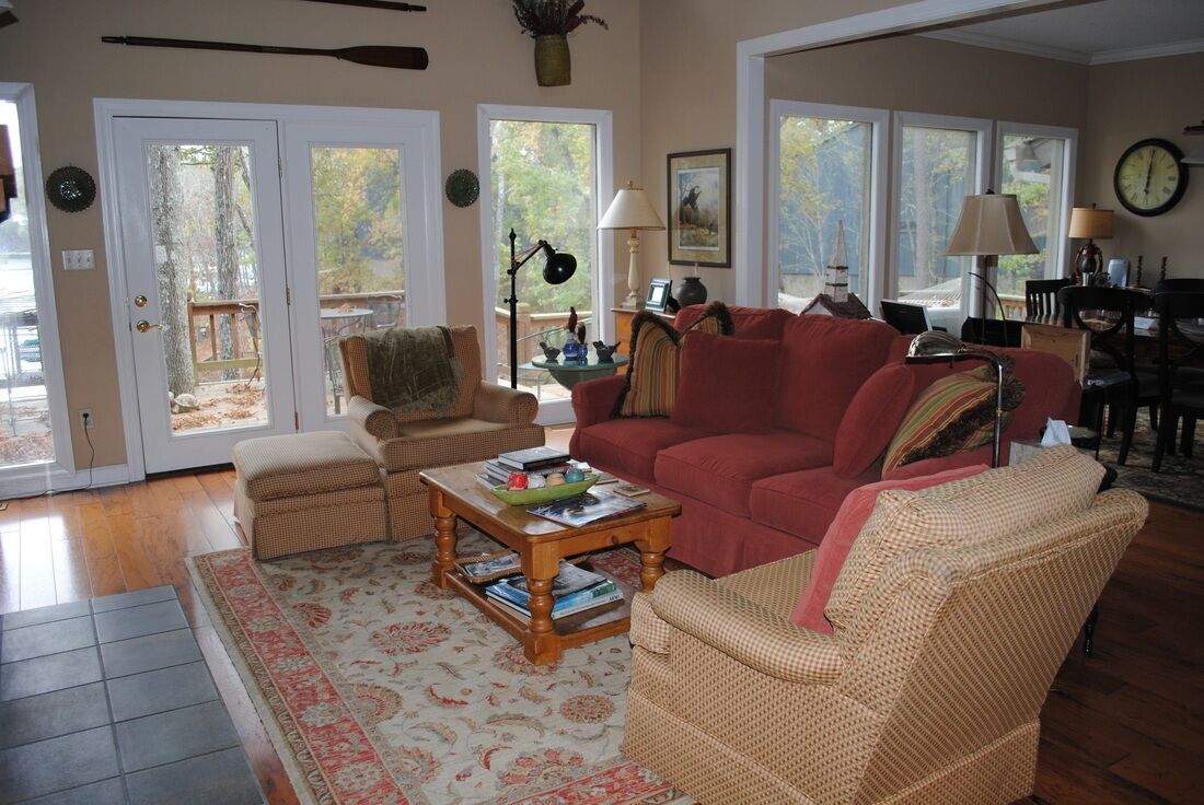 Pickwick Lake Front Home