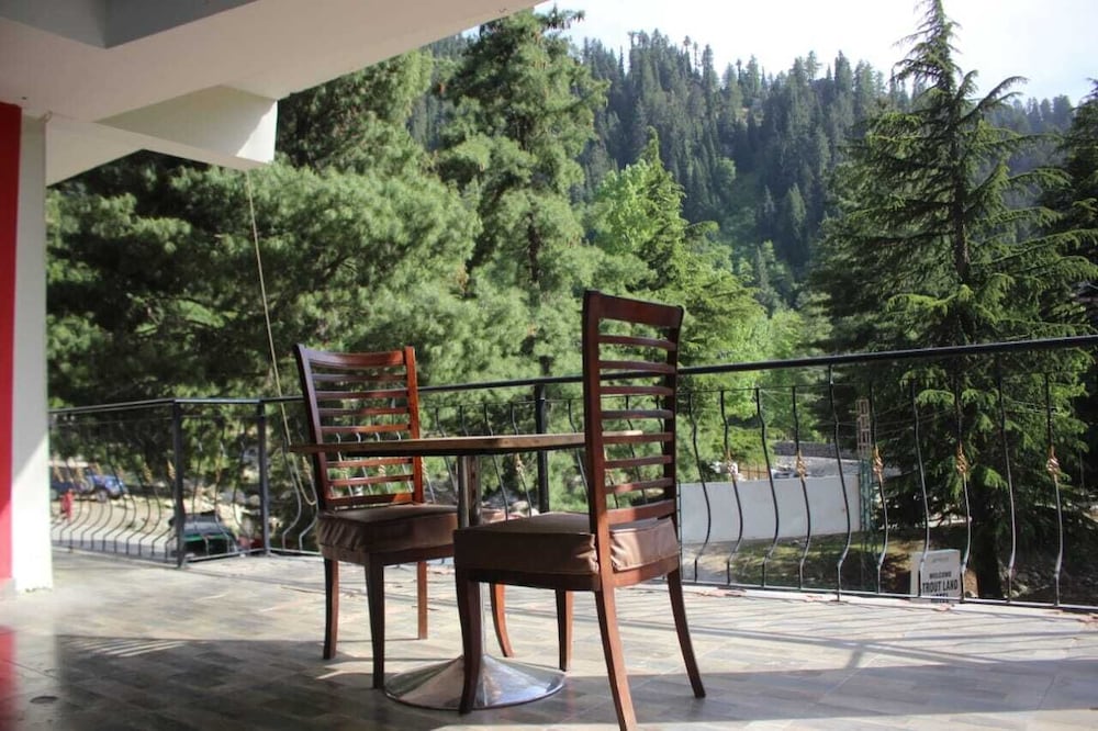 2 Star Hotels