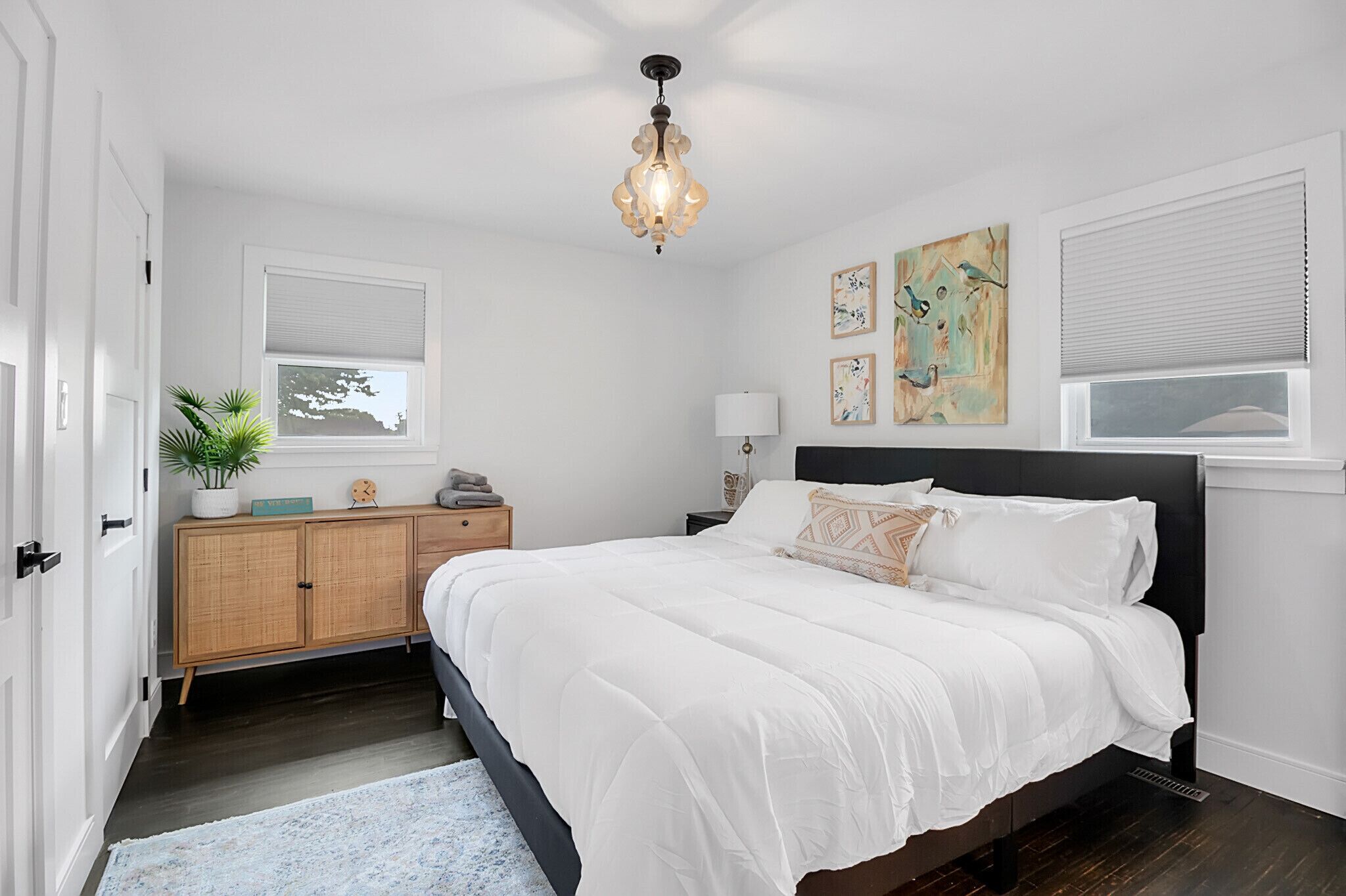 3 bdr cottage/ hot tub-close to marina+golf course