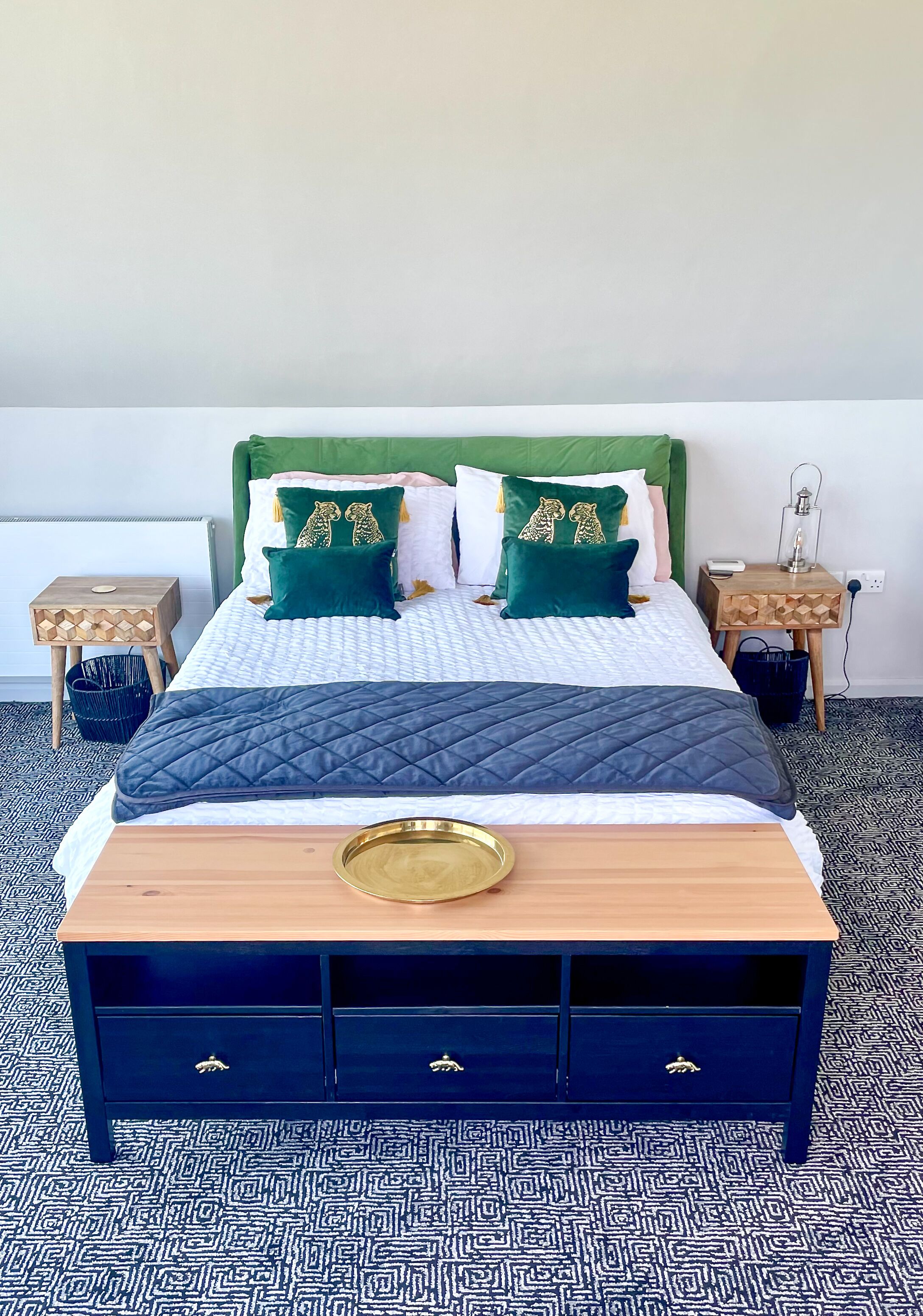 Amazing Luxury Sea Front Villa With Hottub