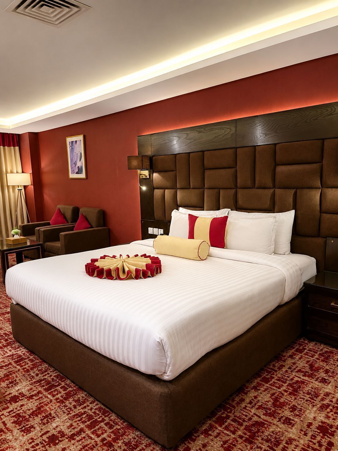 Deluxe Room, 1 Katil Raja (King), Valley View | Bar mini, peti besi dalam bilik, meja, ruang kerja komputer riba 