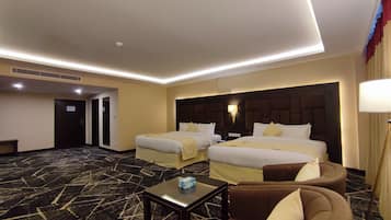 Deluxe Room, 1 King Bed, Valley View | Minibar, in-room safe, desk, laptop workspace