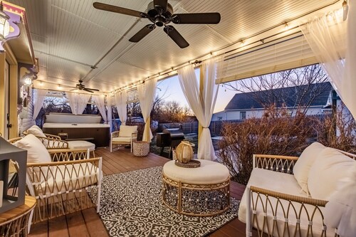 2025 KY Derby 30 min Away ~ Bourbon Trail ~ Hot Tub