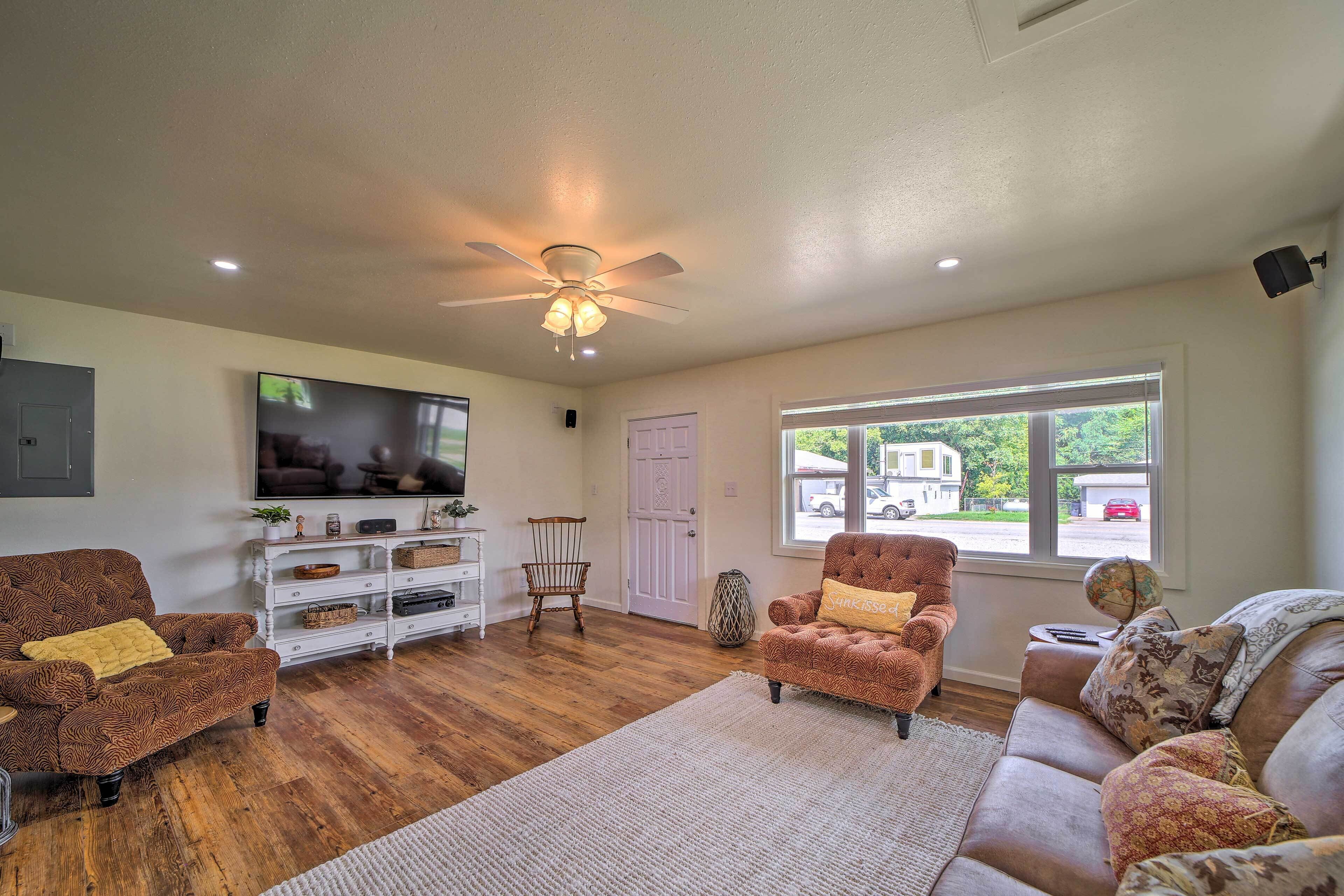 Historic Disney Home w/ Grill, Walk to Lake!