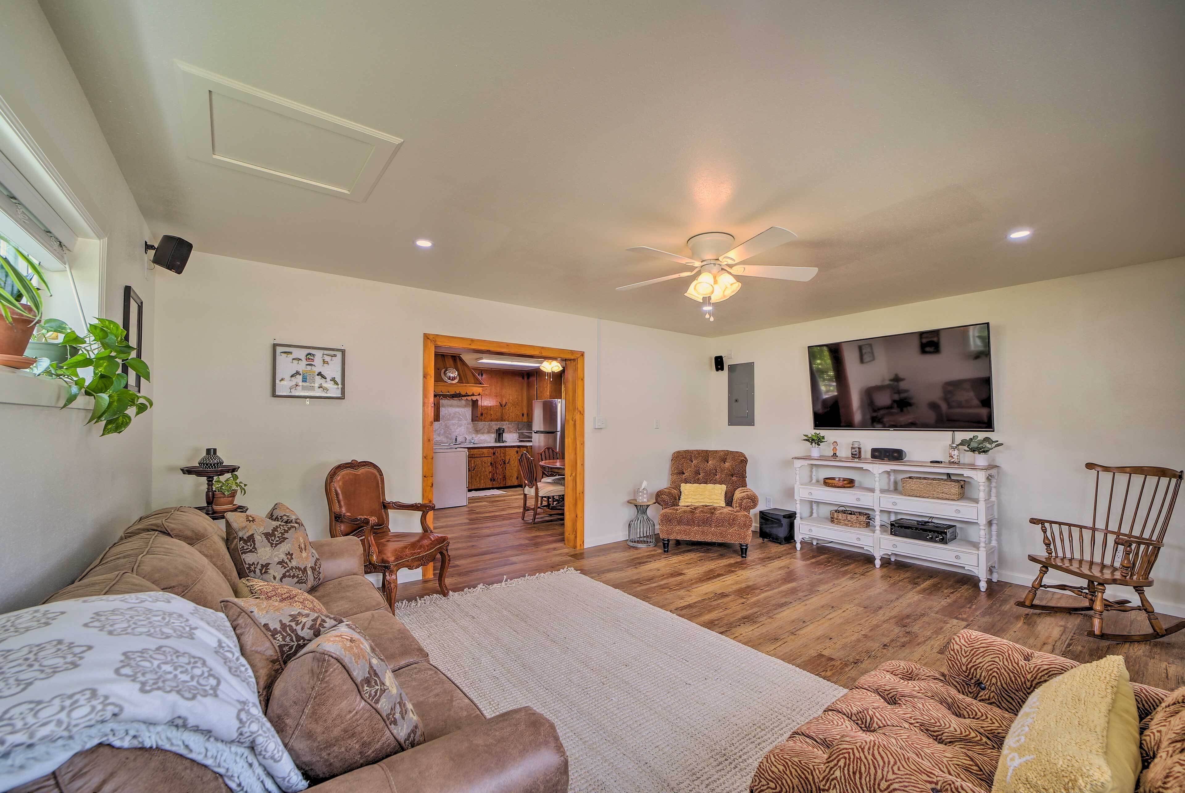 Historic Disney Home w/ Grill, Walk to Lake!