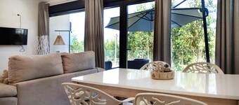 Veiga da Fraga Apartments ( B ) 5 minutes from the beach by car!