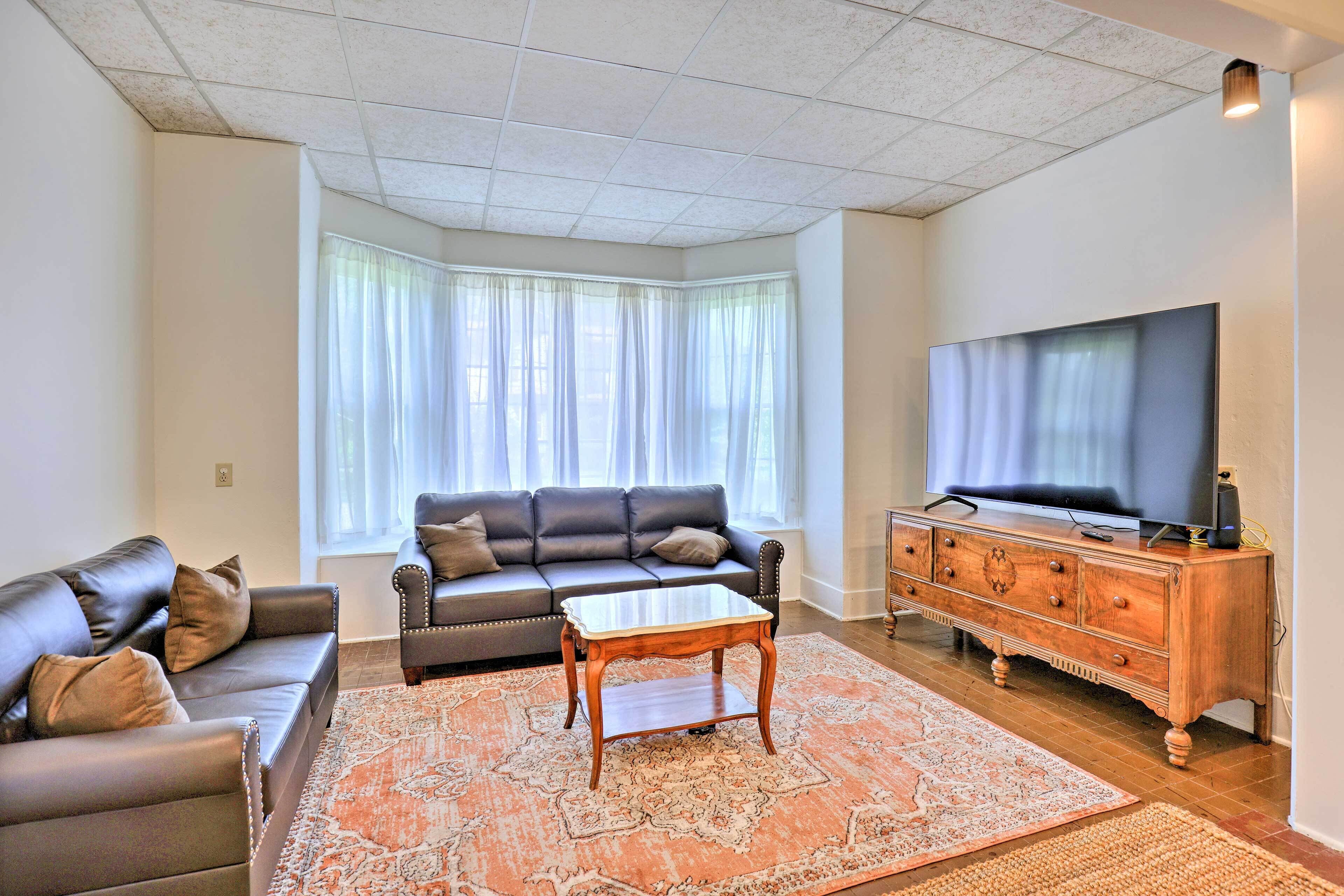 Sodus Point Escape - Walkable to Lake Ontario